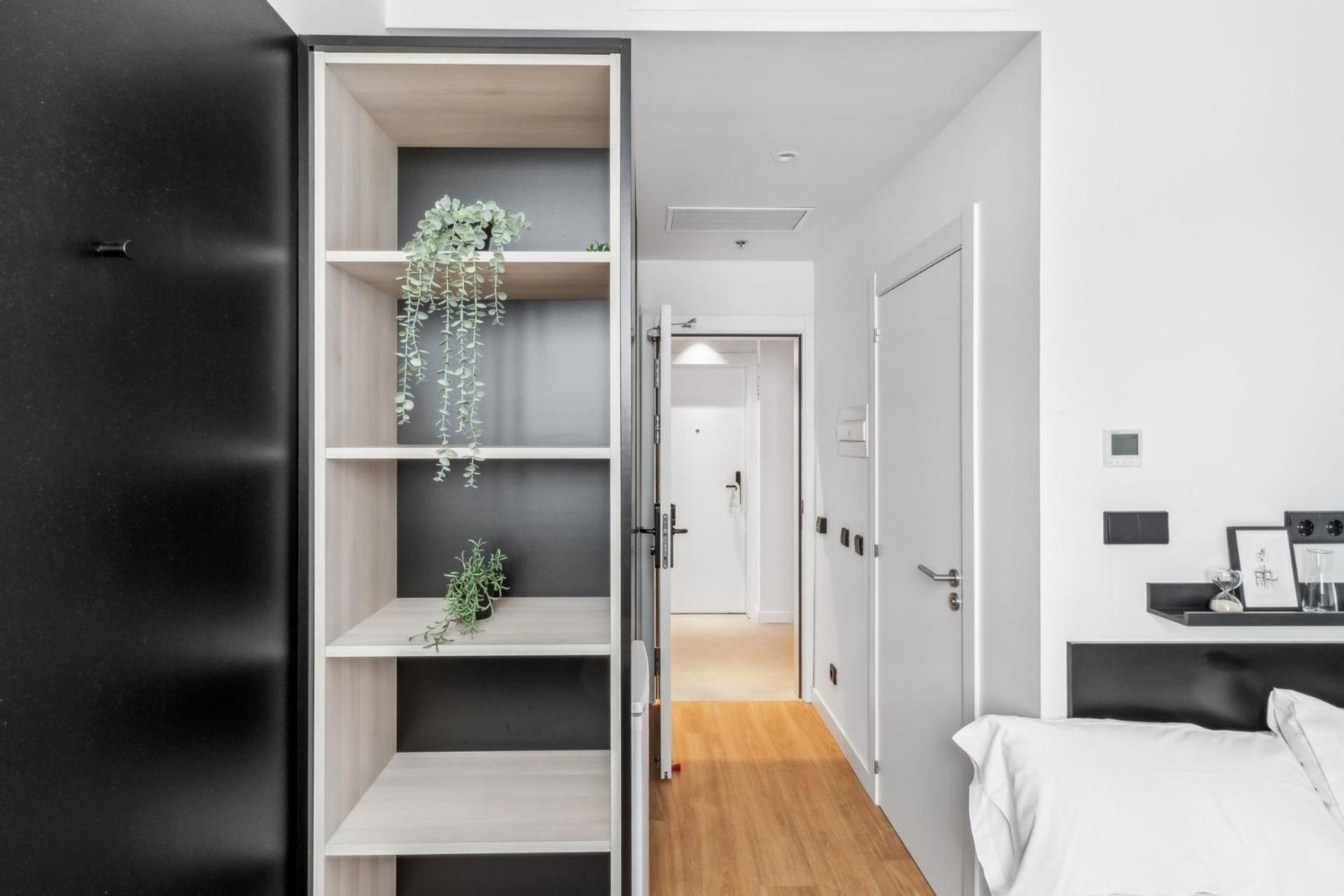 Home And Coliving Pamplona Exteriör bild
